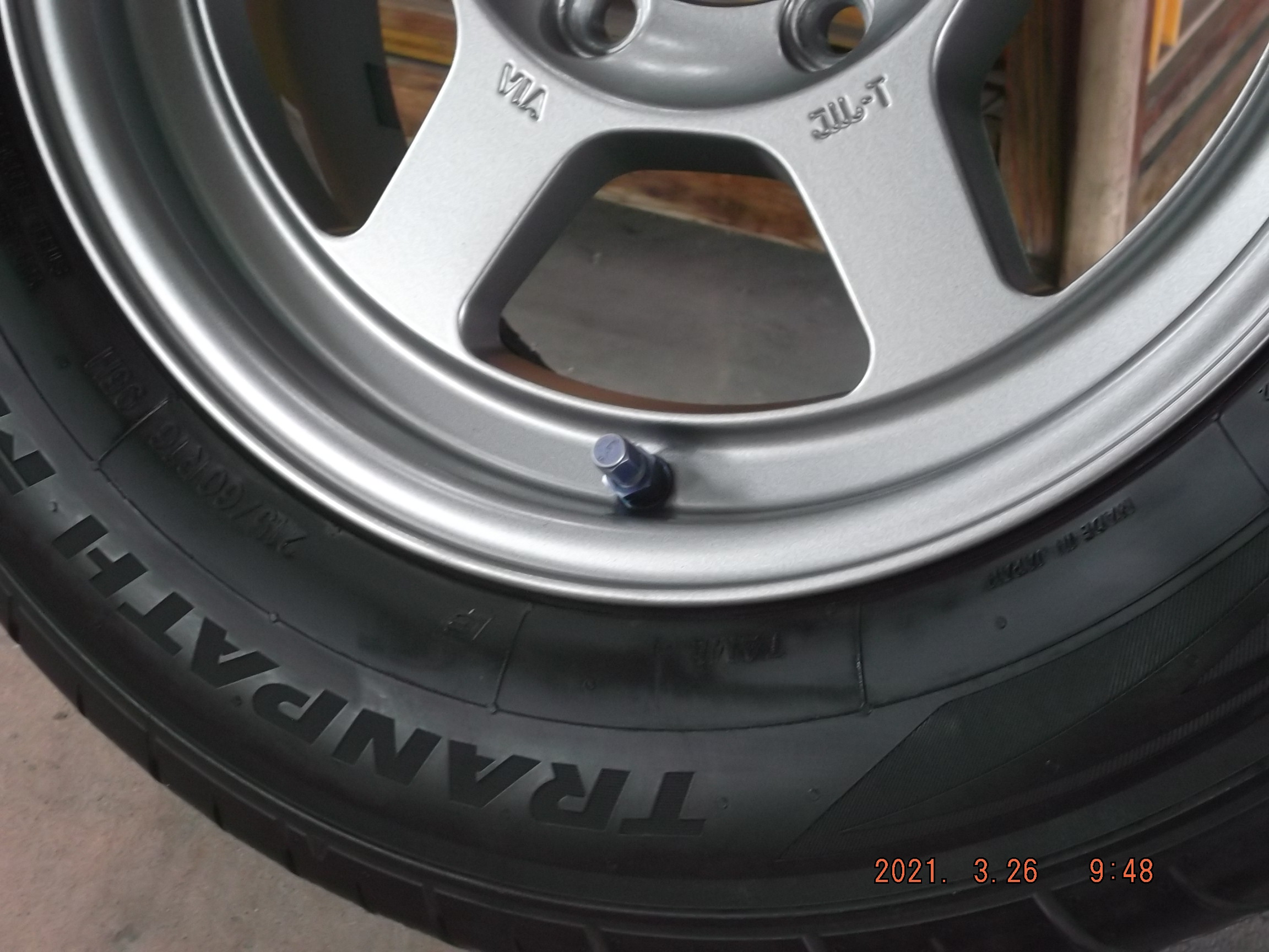新規ユーザー様来店 ハイエース 4WD
